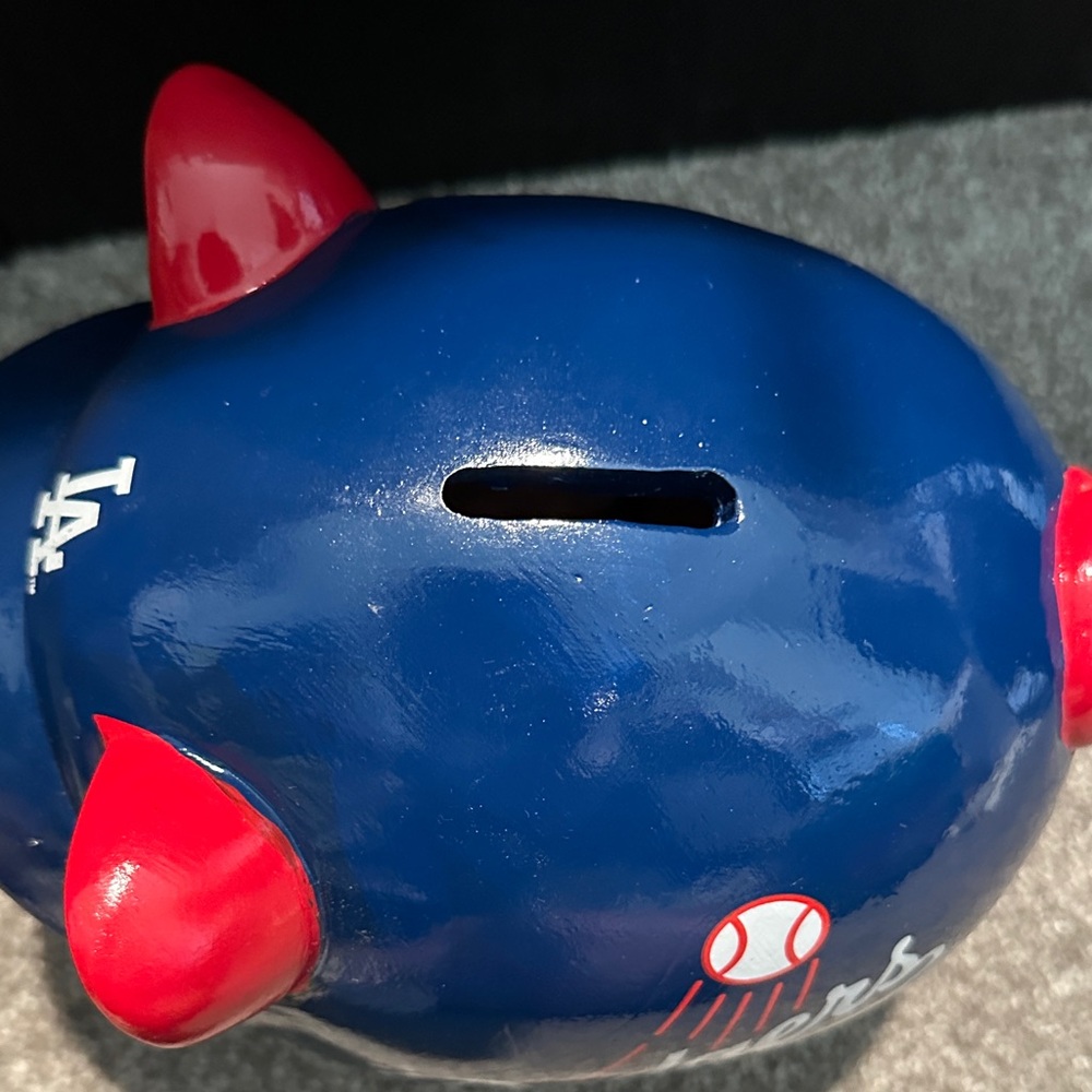 Los Angeles DODGERS PIGGY BANK - Picture 5 of 11